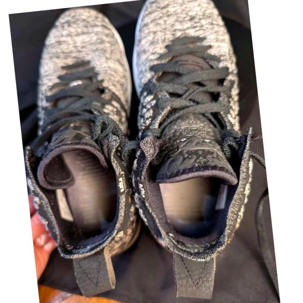Nike~LeBron 17 